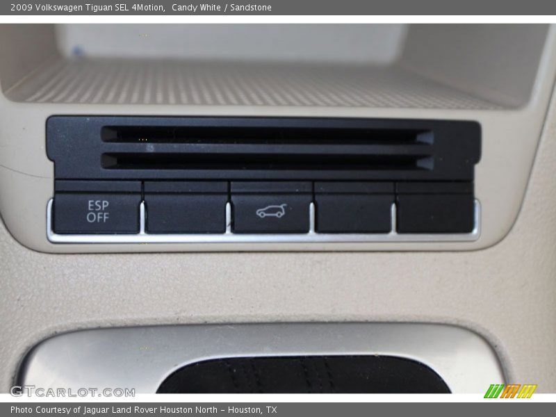 Candy White / Sandstone 2009 Volkswagen Tiguan SEL 4Motion