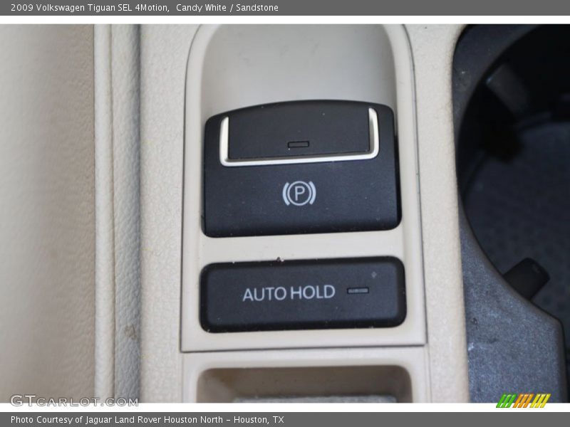 Candy White / Sandstone 2009 Volkswagen Tiguan SEL 4Motion