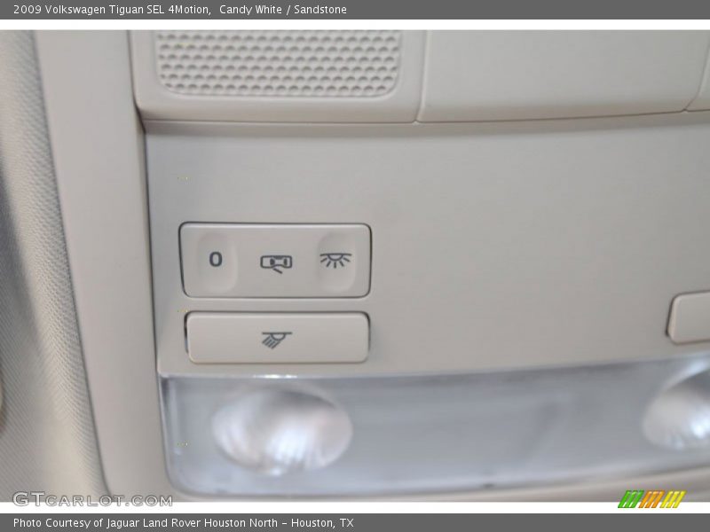 Candy White / Sandstone 2009 Volkswagen Tiguan SEL 4Motion