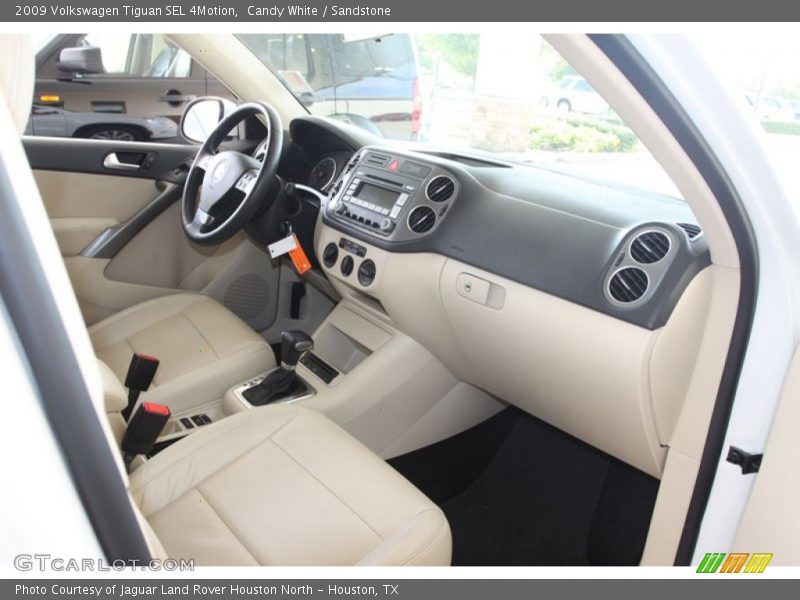 Candy White / Sandstone 2009 Volkswagen Tiguan SEL 4Motion