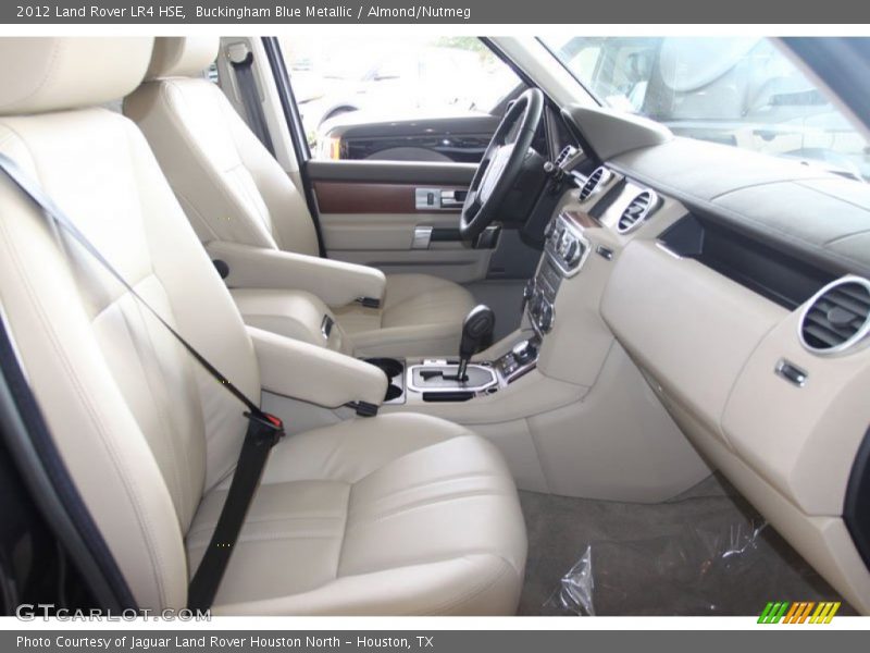  2012 LR4 HSE Almond/Nutmeg Interior