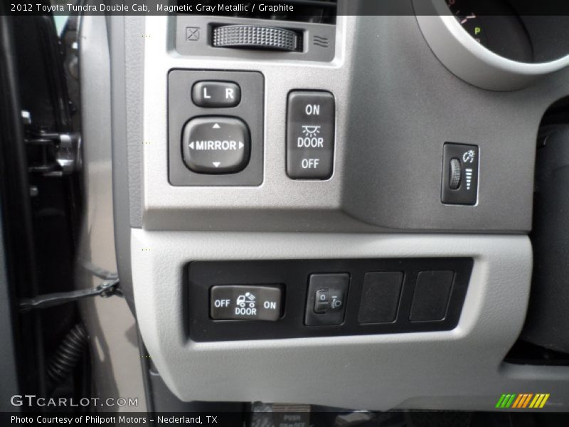 Controls of 2012 Tundra Double Cab