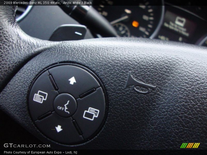 Arctic White / Black 2009 Mercedes-Benz ML 350 4Matic