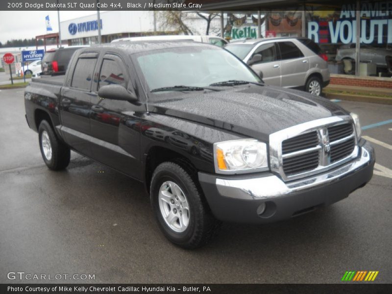 Black / Medium Slate Gray 2005 Dodge Dakota SLT Quad Cab 4x4