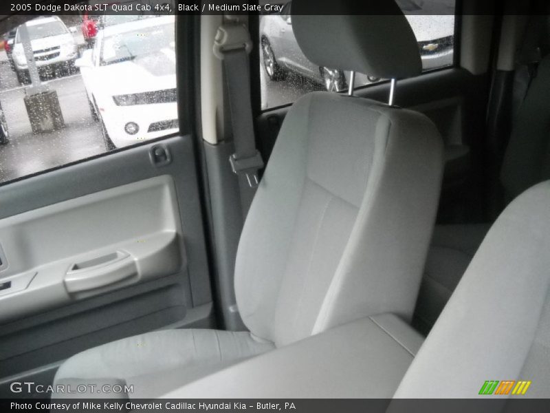 Black / Medium Slate Gray 2005 Dodge Dakota SLT Quad Cab 4x4