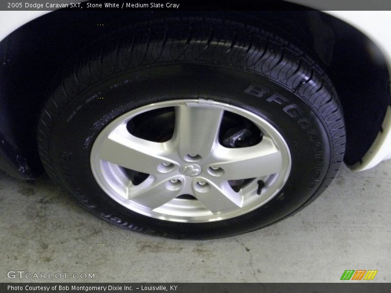 Stone White / Medium Slate Gray 2005 Dodge Caravan SXT
