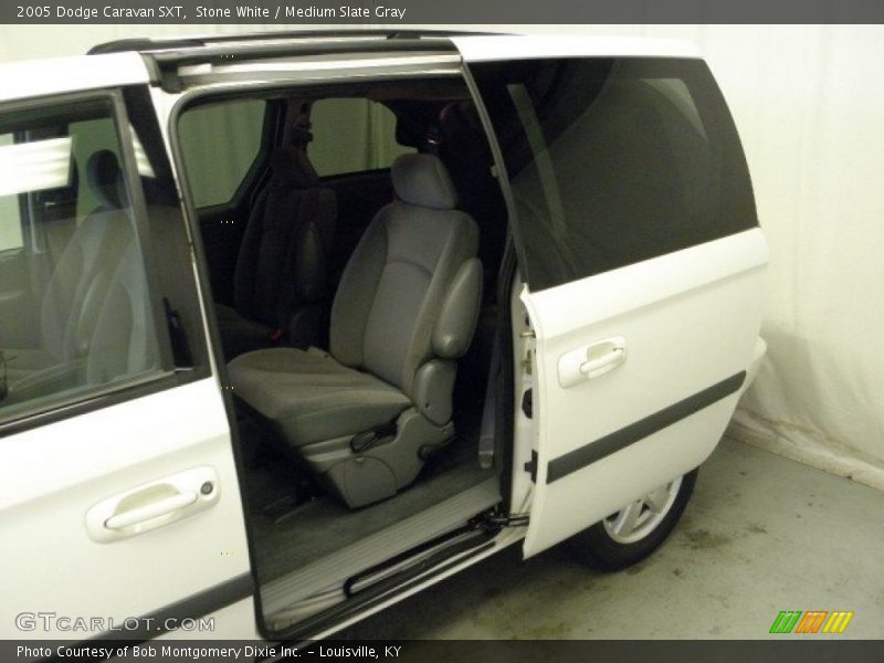 Stone White / Medium Slate Gray 2005 Dodge Caravan SXT