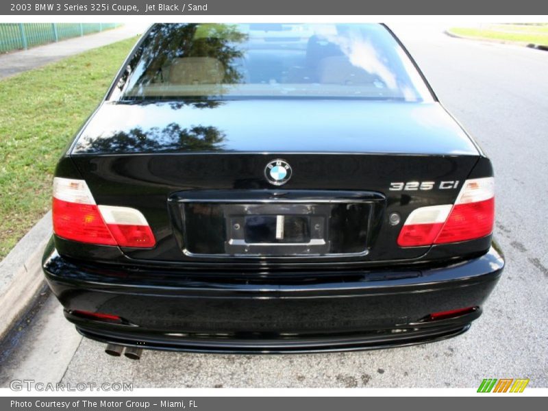 Jet Black / Sand 2003 BMW 3 Series 325i Coupe
