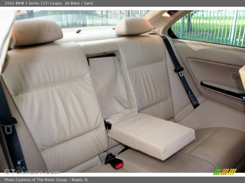 Jet Black / Sand 2003 BMW 3 Series 325i Coupe