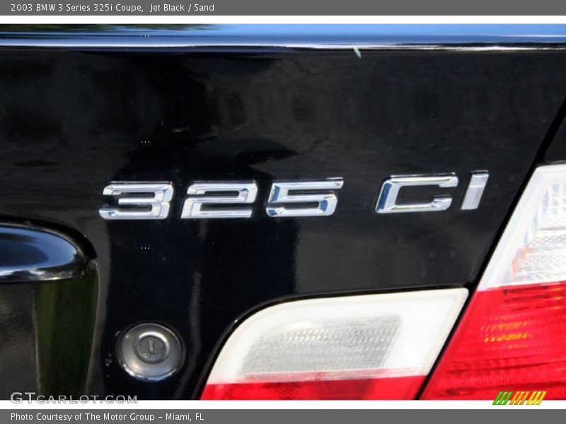 Jet Black / Sand 2003 BMW 3 Series 325i Coupe