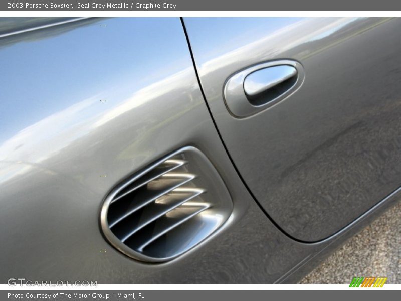 Seal Grey Metallic / Graphite Grey 2003 Porsche Boxster