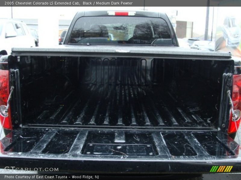 Black / Medium Dark Pewter 2005 Chevrolet Colorado LS Extended Cab