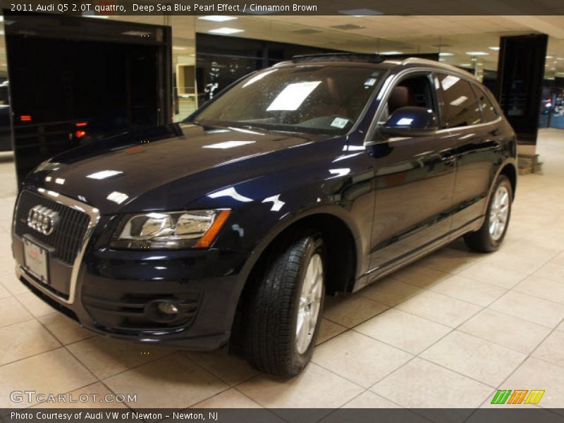 Deep Sea Blue Pearl Effect / Cinnamon Brown 2011 Audi Q5 2.0T quattro