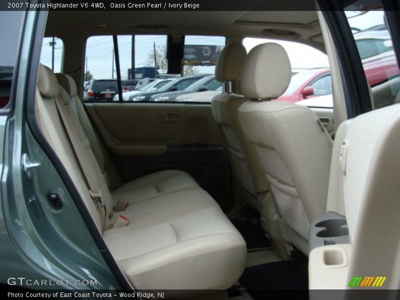 Oasis Green Pearl / Ivory Beige 2007 Toyota Highlander V6 4WD