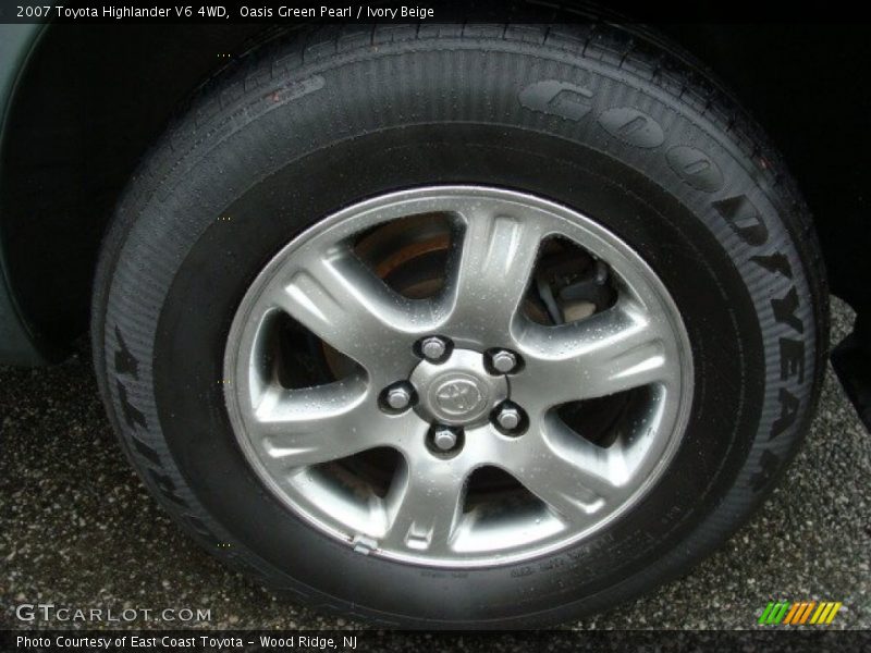 Oasis Green Pearl / Ivory Beige 2007 Toyota Highlander V6 4WD