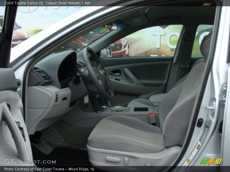 Classic Silver Metallic / Ash 2009 Toyota Camry LE