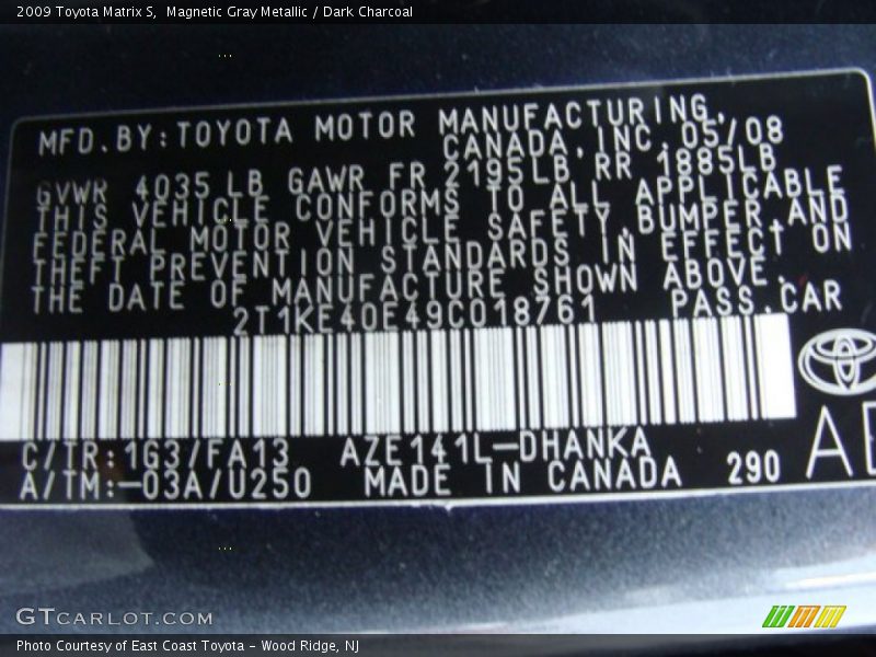 Magnetic Gray Metallic / Dark Charcoal 2009 Toyota Matrix S