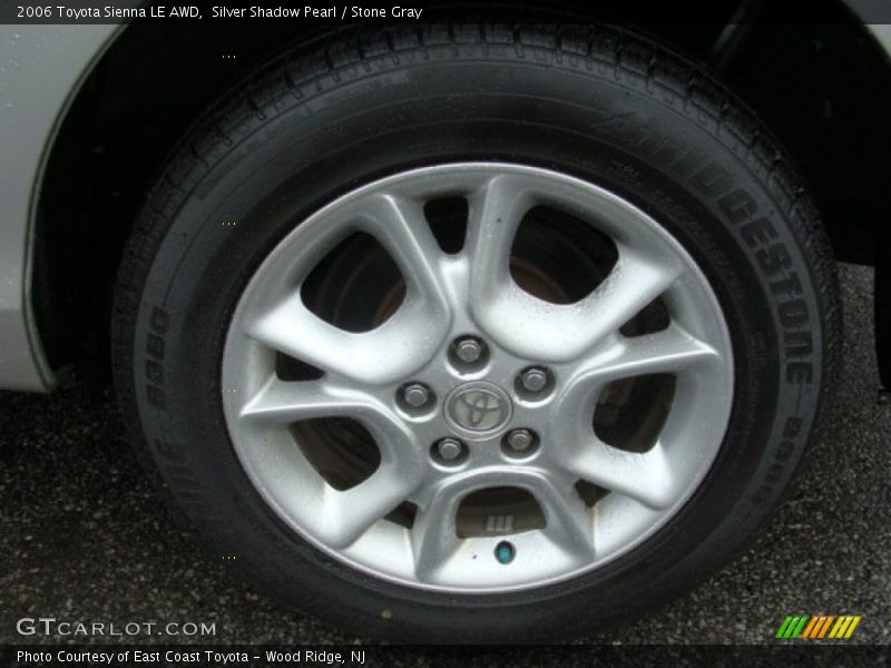 Silver Shadow Pearl / Stone Gray 2006 Toyota Sienna LE AWD