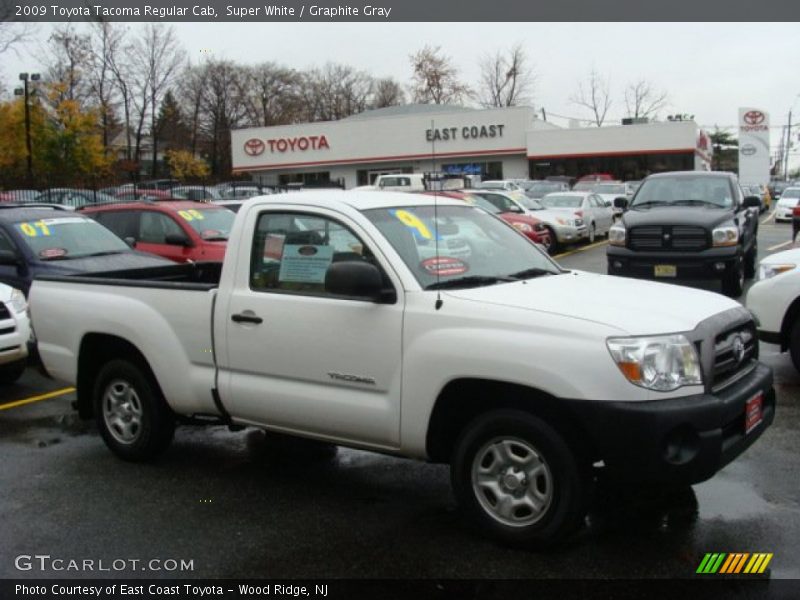 Super White / Graphite Gray 2009 Toyota Tacoma Regular Cab