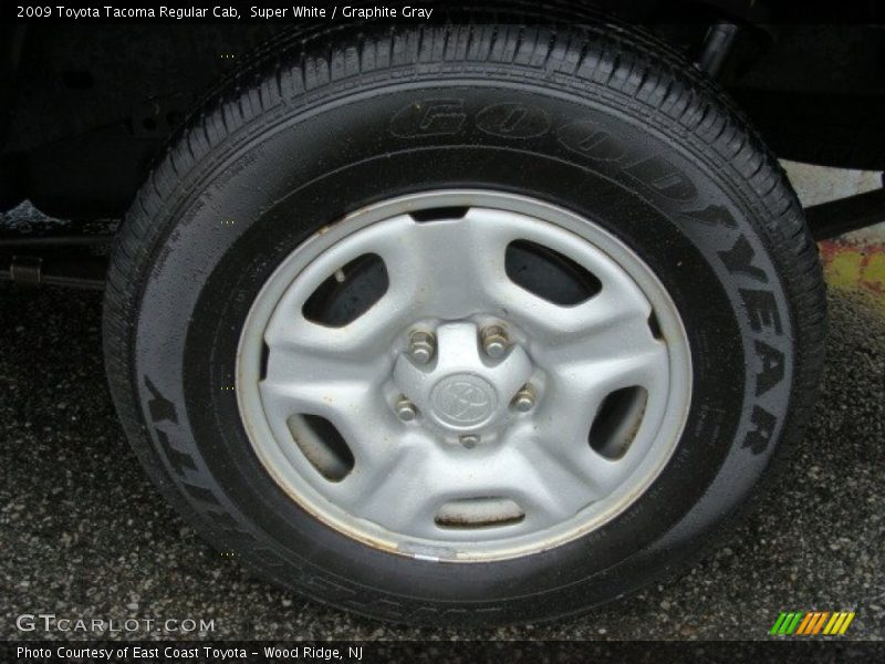 Super White / Graphite Gray 2009 Toyota Tacoma Regular Cab