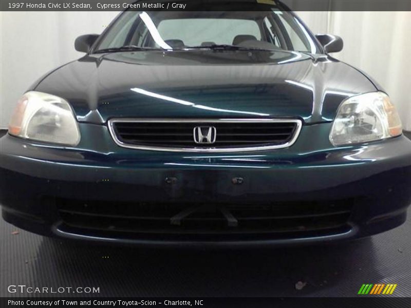 Cypress Green Metallic / Gray 1997 Honda Civic LX Sedan