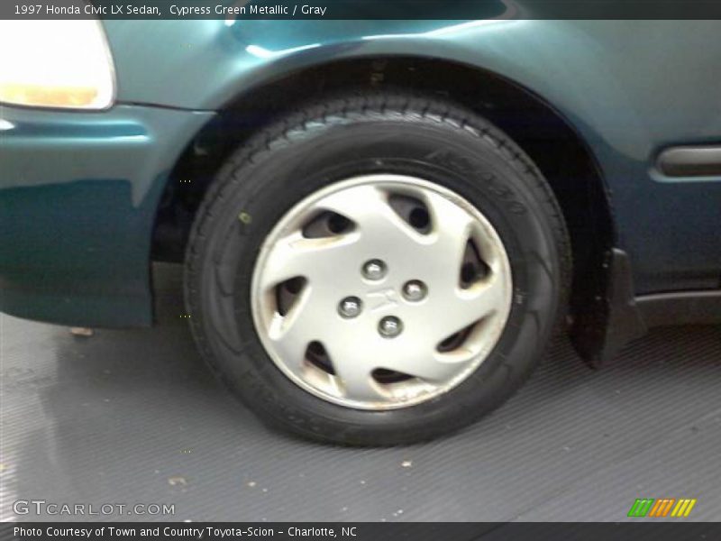 Cypress Green Metallic / Gray 1997 Honda Civic LX Sedan