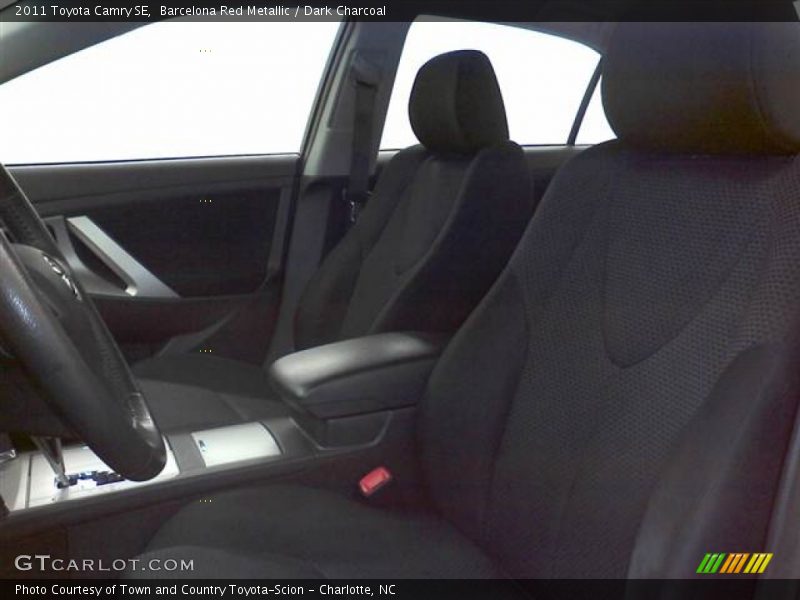 Barcelona Red Metallic / Dark Charcoal 2011 Toyota Camry SE