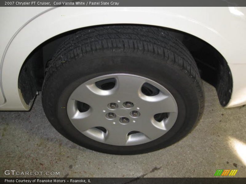 Cool Vanilla White / Pastel Slate Gray 2007 Chrysler PT Cruiser