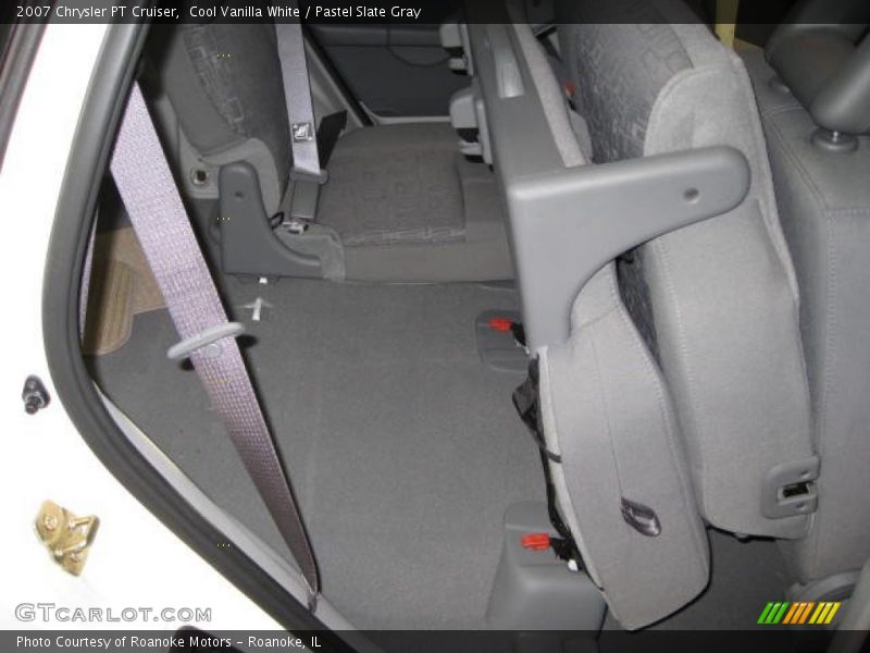 Cool Vanilla White / Pastel Slate Gray 2007 Chrysler PT Cruiser
