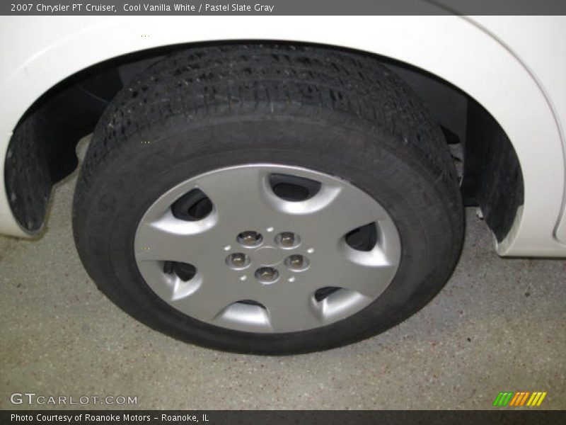 Cool Vanilla White / Pastel Slate Gray 2007 Chrysler PT Cruiser
