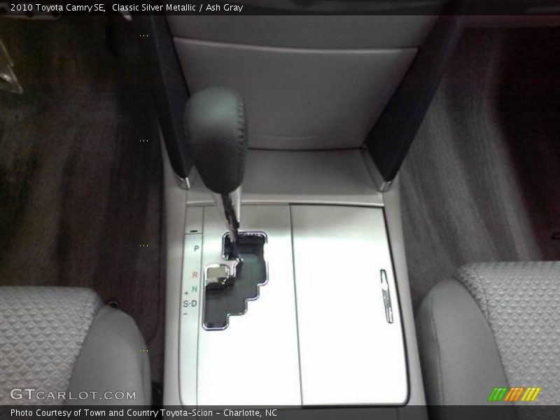 Classic Silver Metallic / Ash Gray 2010 Toyota Camry SE