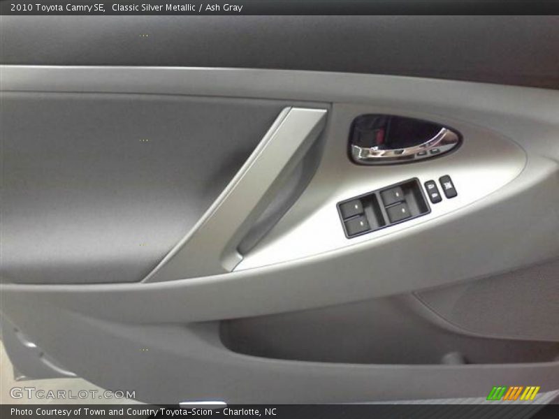 Classic Silver Metallic / Ash Gray 2010 Toyota Camry SE