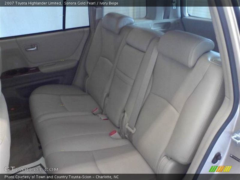 Sonora Gold Pearl / Ivory Beige 2007 Toyota Highlander Limited