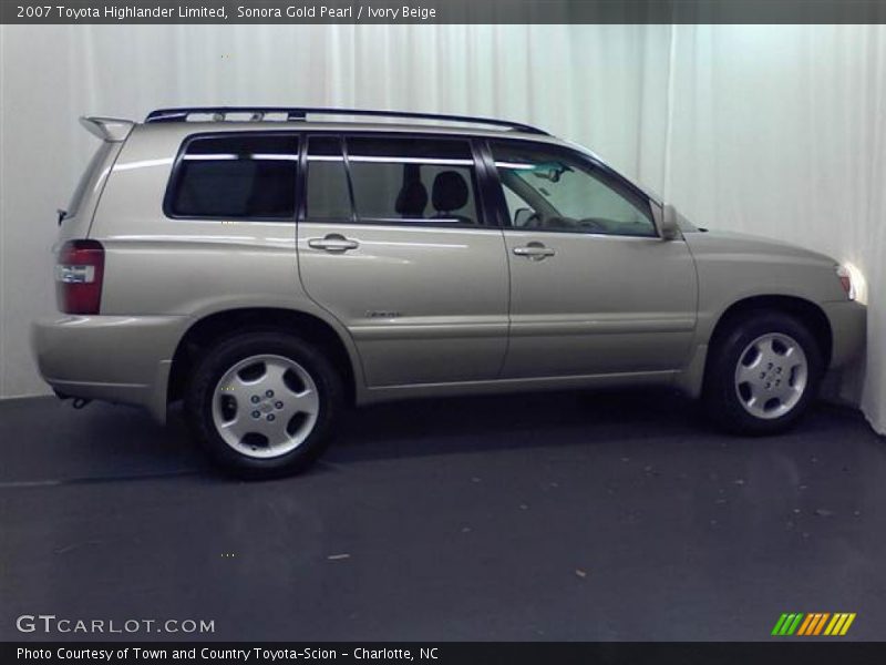 Sonora Gold Pearl / Ivory Beige 2007 Toyota Highlander Limited