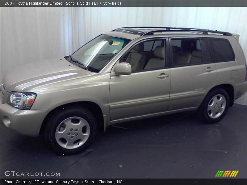 Sonora Gold Pearl / Ivory Beige 2007 Toyota Highlander Limited