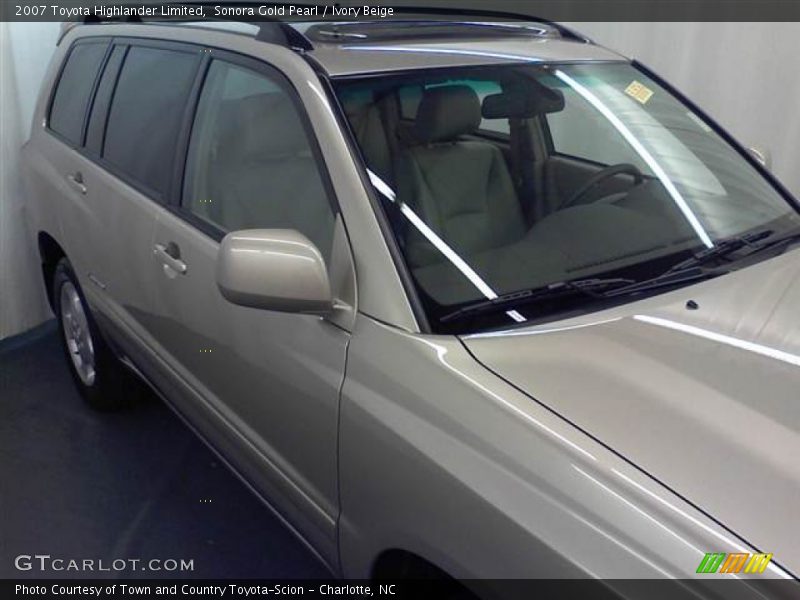 Sonora Gold Pearl / Ivory Beige 2007 Toyota Highlander Limited