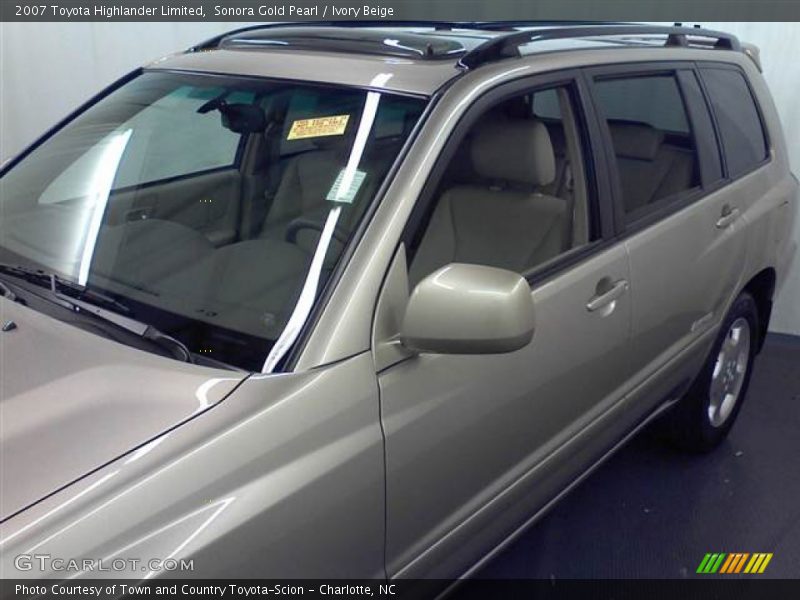 Sonora Gold Pearl / Ivory Beige 2007 Toyota Highlander Limited