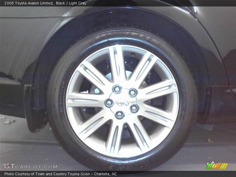 Black / Light Gray 2006 Toyota Avalon Limited