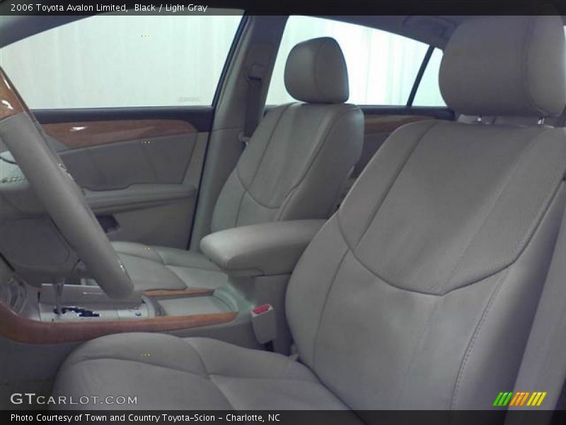 Black / Light Gray 2006 Toyota Avalon Limited
