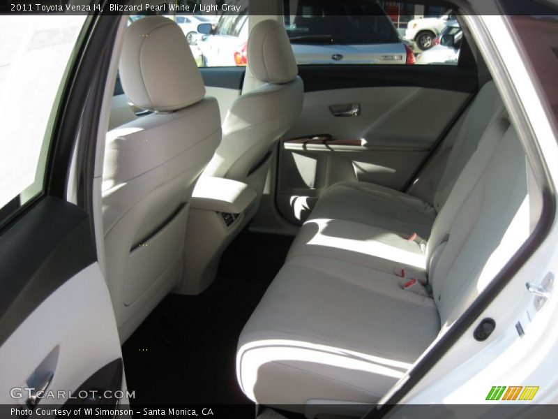 Blizzard Pearl White / Light Gray 2011 Toyota Venza I4