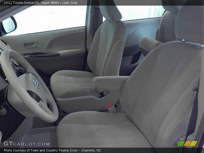 Super White / Light Gray 2011 Toyota Sienna V6