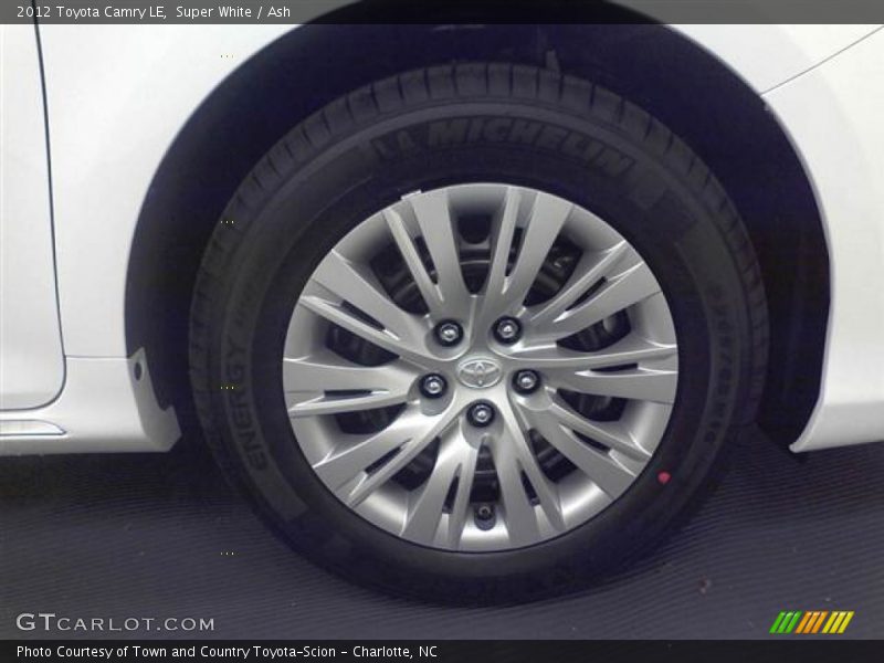 Super White / Ash 2012 Toyota Camry LE