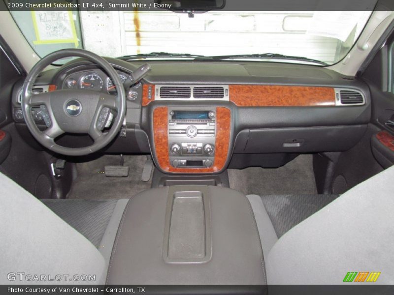 Summit White / Ebony 2009 Chevrolet Suburban LT 4x4