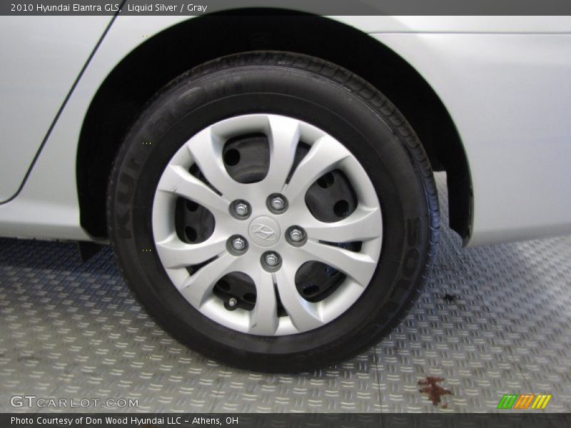 Liquid Silver / Gray 2010 Hyundai Elantra GLS
