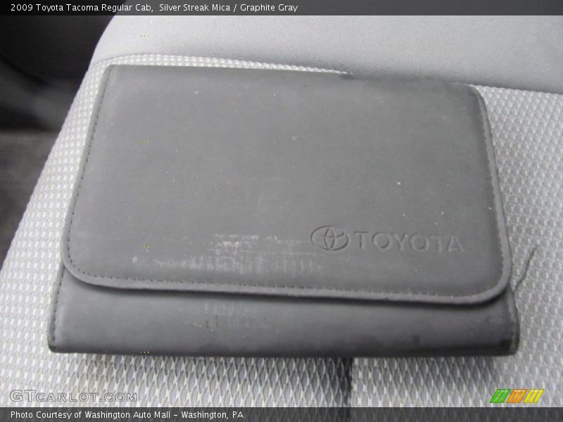 Silver Streak Mica / Graphite Gray 2009 Toyota Tacoma Regular Cab