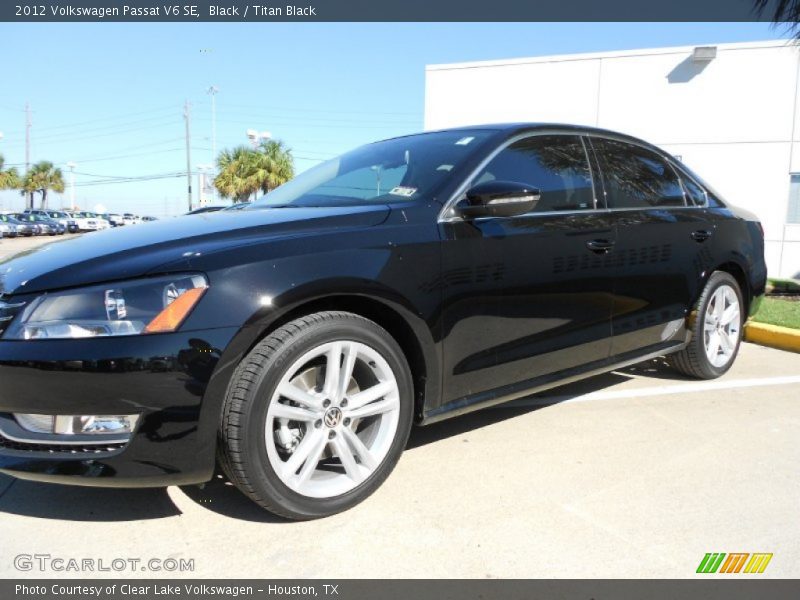 Black / Titan Black 2012 Volkswagen Passat V6 SE
