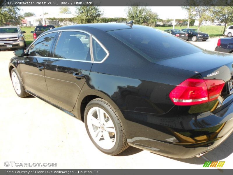 Black / Titan Black 2012 Volkswagen Passat V6 SE