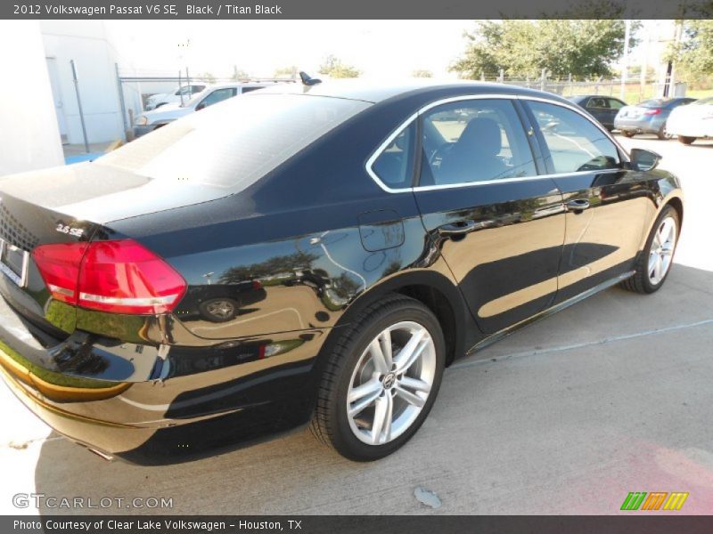 Black / Titan Black 2012 Volkswagen Passat V6 SE