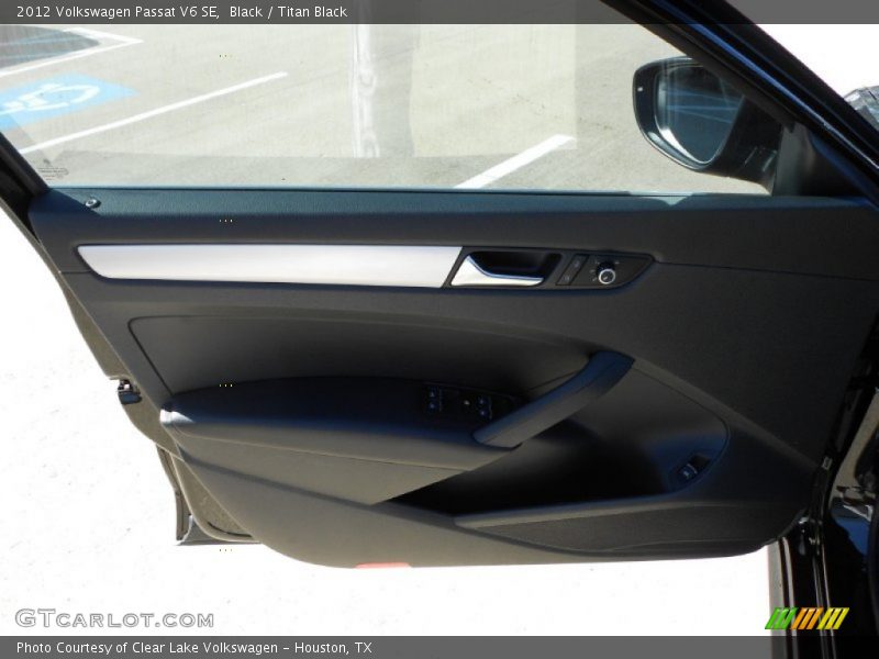 Black / Titan Black 2012 Volkswagen Passat V6 SE