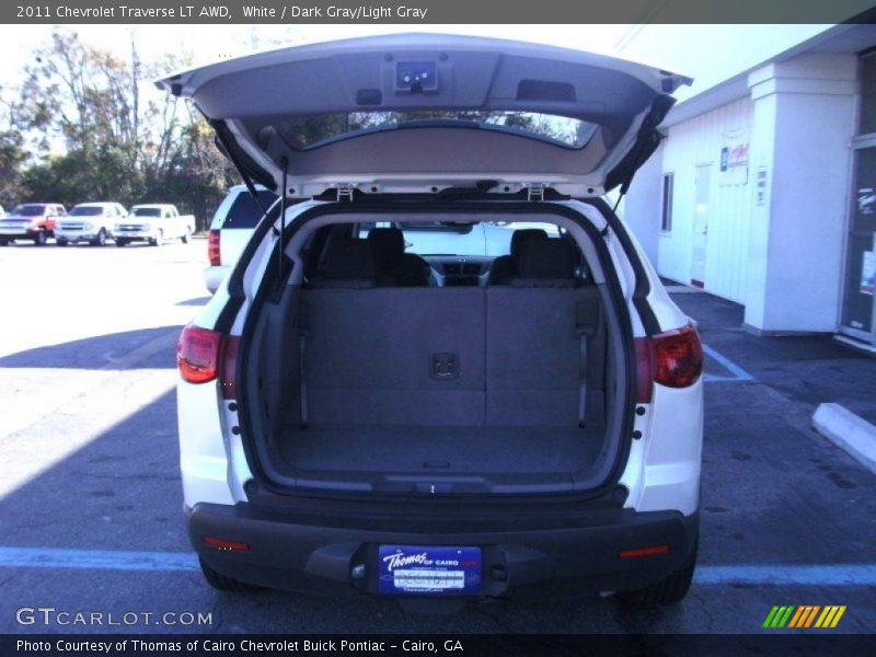 White / Dark Gray/Light Gray 2011 Chevrolet Traverse LT AWD